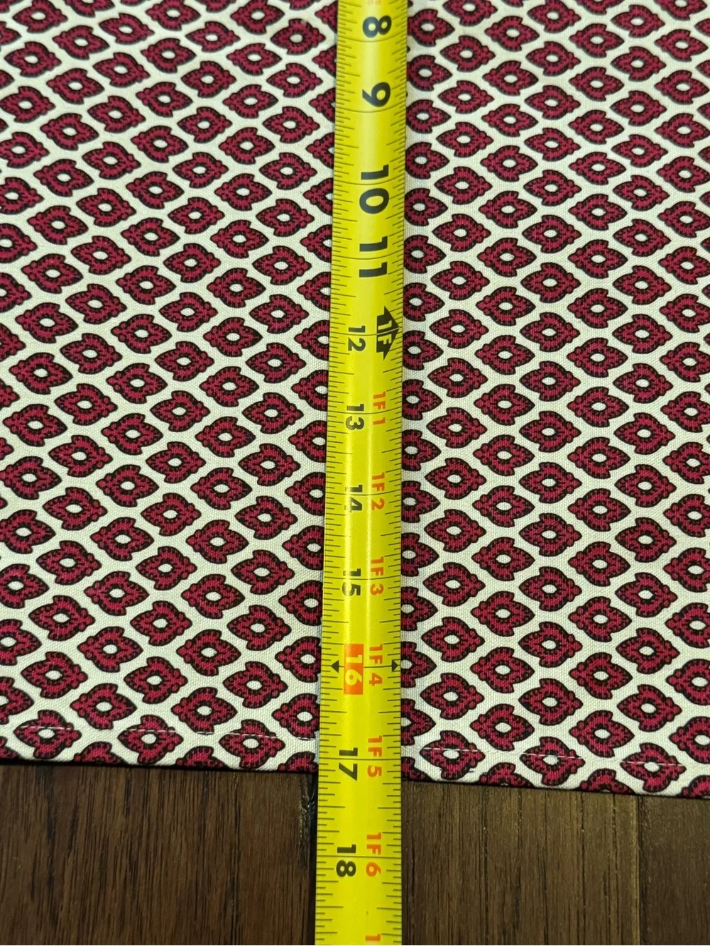April Cornell Provence Avignon Table Runner Dark Red Excellent Condition 90''